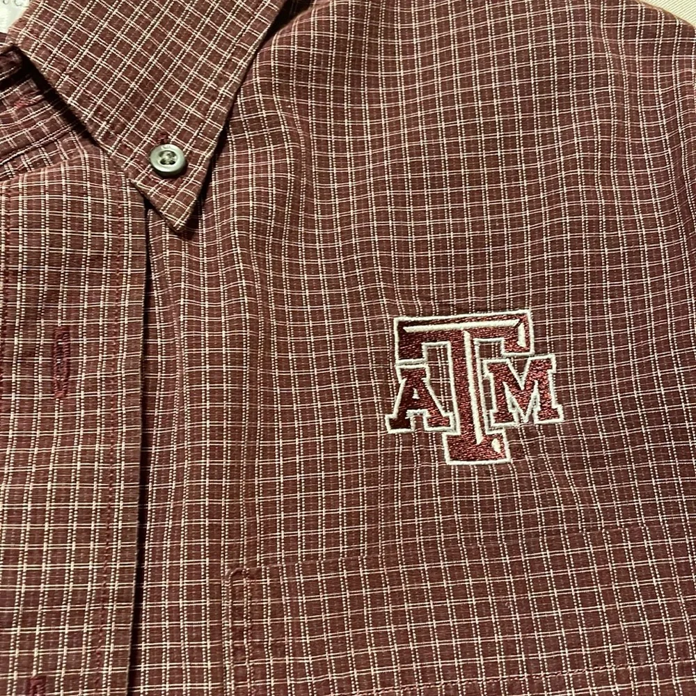 Cutter and Buck long sleeve button down Texas A&M shirt button cuff/sleeve (Mlb)